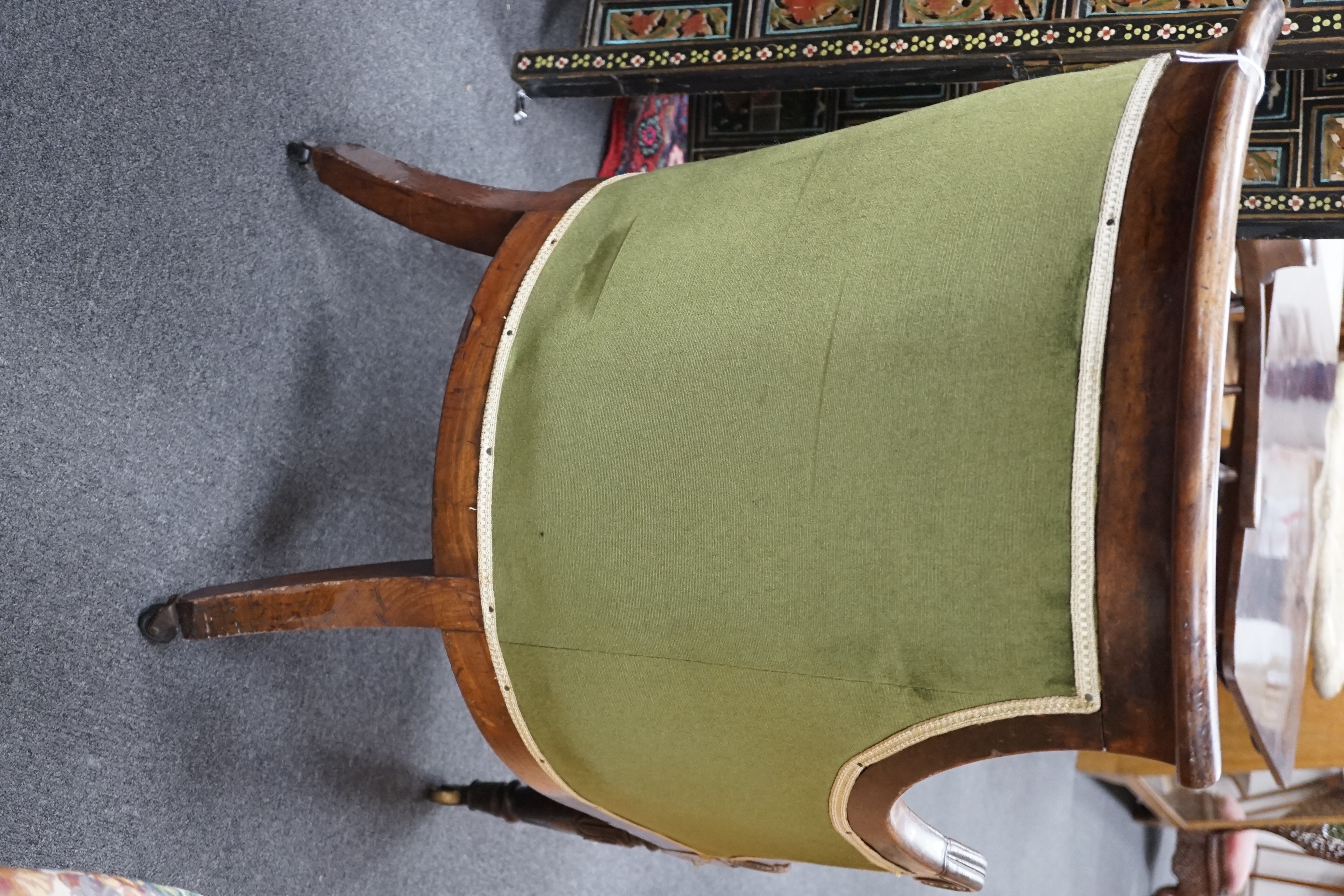 A William IV mahogany library chair, width 61cm depth 64cm height 92cm